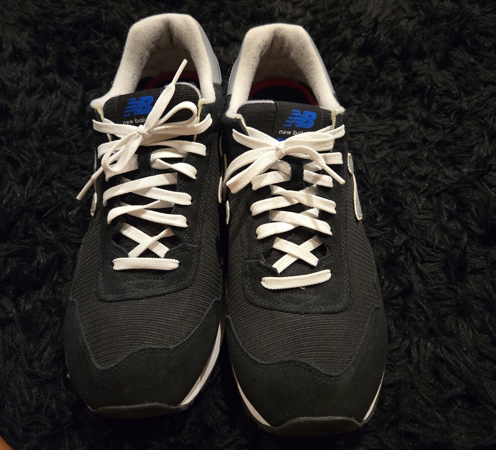 New Balance Men's Black and White Classic Sneakers | Men's Size 16